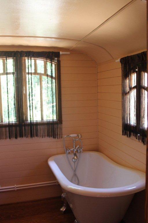 La Roulotte "Les Saintes" Bed & Breakfast Стая снимка